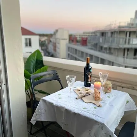 Daire Charmant Appart Pour Bebe Avec Balcon Proche Paris Vincennes
