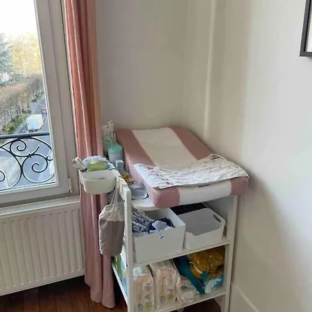 Charmant Appart Pour Bebe Avec Balcon Proche Paris *